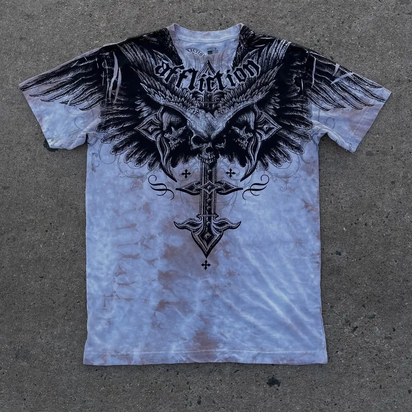 Camiseta Hombre Graffiti Gothic - Vintage Oversized Streetwear