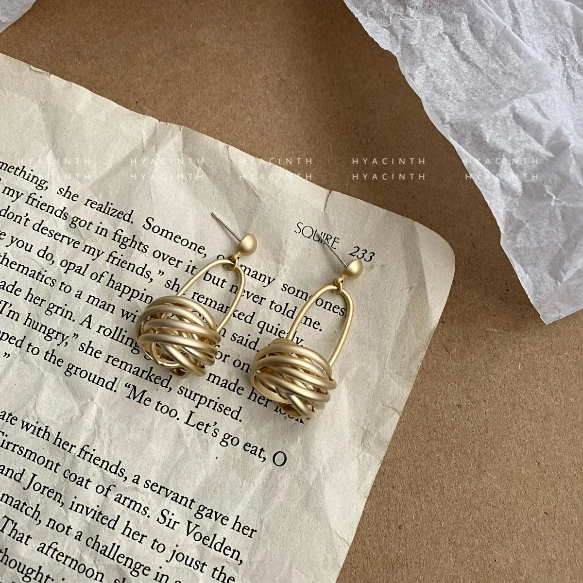 Pendientes Minimalistas Círculo Mate - Nudos Metálicos Colgantes Mujer