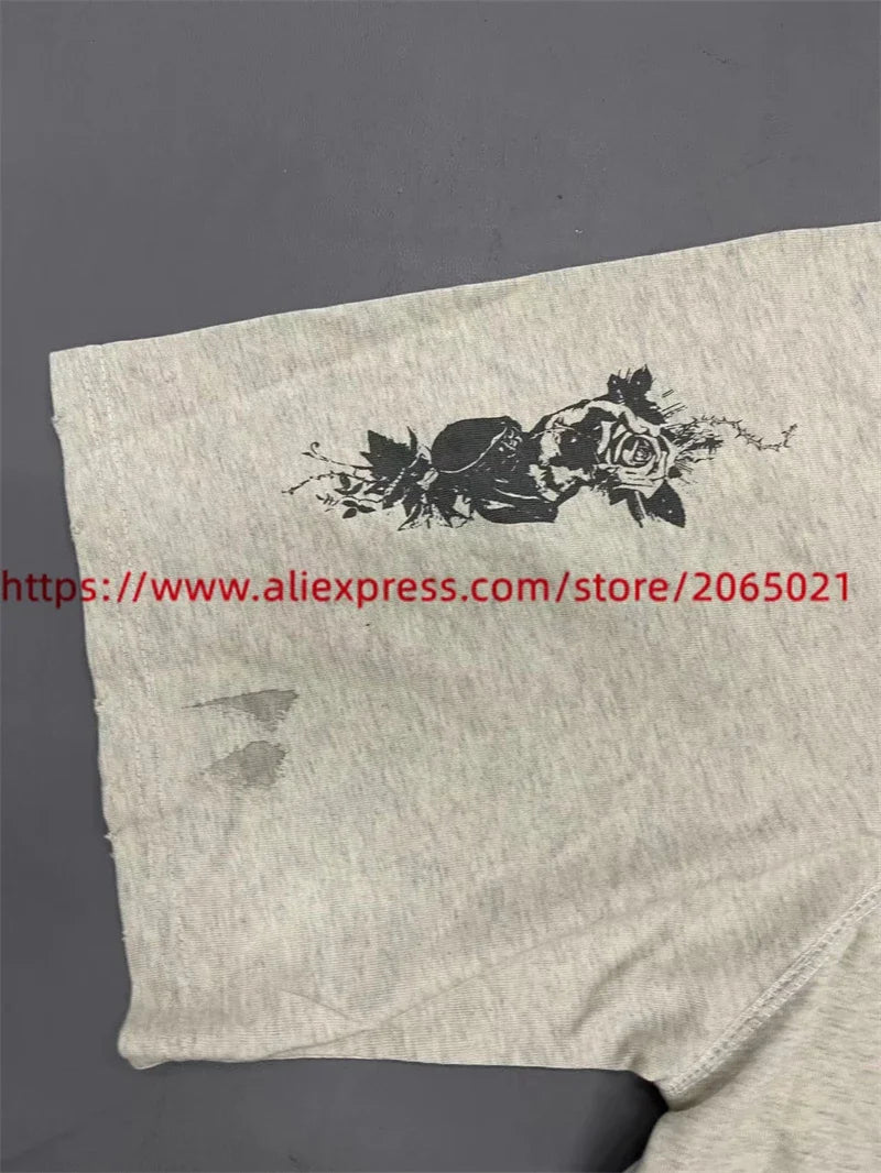 Camiseta Graffiti Saint Retro - Hombre Mujer Vintage Washed