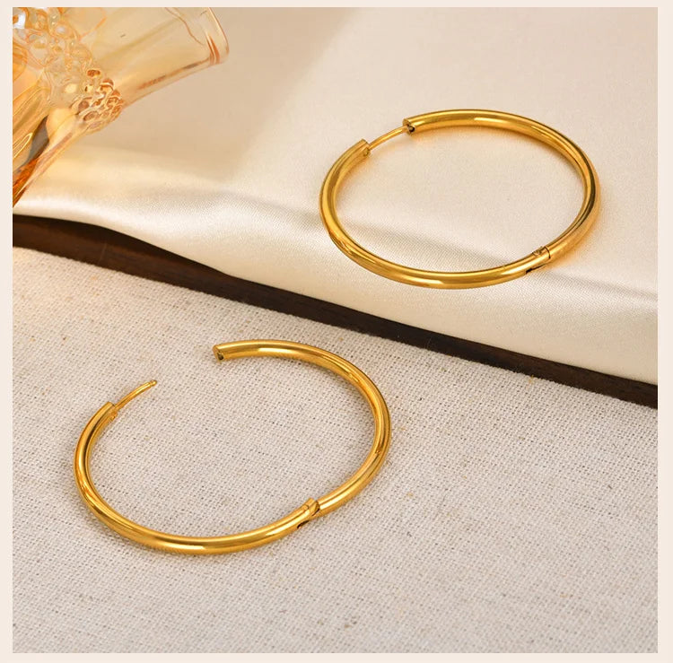 Pendientes Aro Minimalistas Mujer - Acero Inoxidable Redondos Huggies