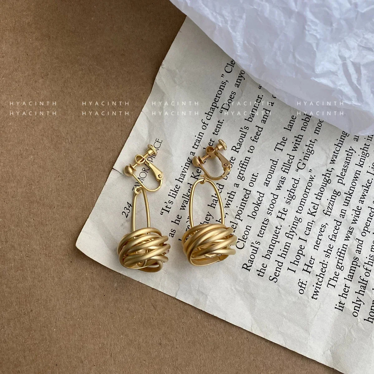 Pendientes Minimalistas Círculo Mate - Nudos Metálicos Colgantes Mujer